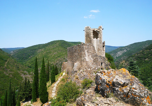 france occitanie languedoc aude chateauxdelastours chateau castle cathar medieval lastours ruin