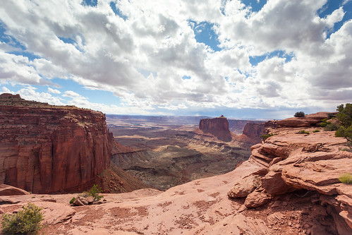 Views from near Holeman Spring Canyon Overlook, Island in the Sky District of Canyonlands National Park, Utah