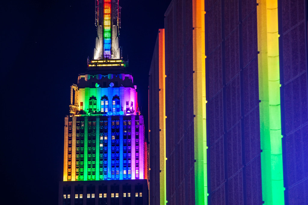 Madison Square Garden's outside to light up with team colors
