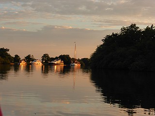 Rowing Aldheadamsleat at sunset
