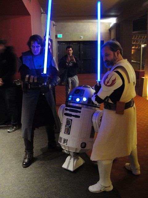 Clone Wars screening - Anakin, R2, and Obi-Wan costumed fans