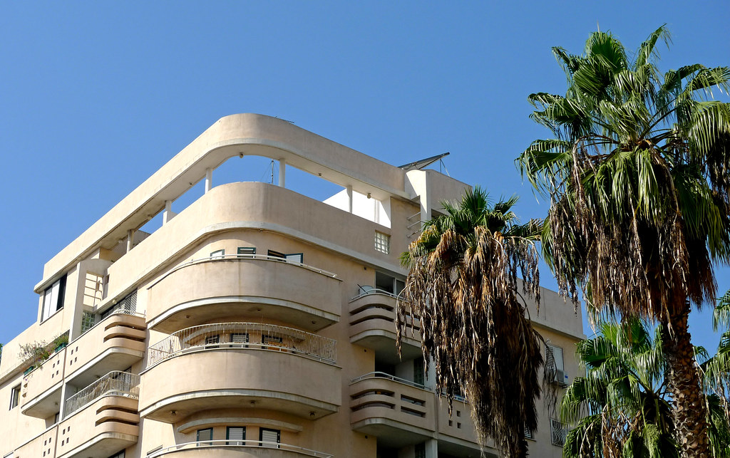 Tel Aviv / תל אביב (Israel) - Bauhaus Architecture | Flickr