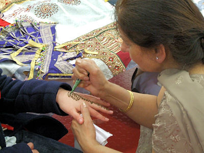 027 | Henna tattoos Over 600 residents from Blaby District e… | Flickr