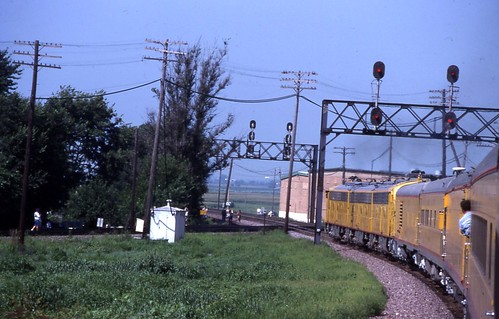 railroad train illinois unionpacific rochelle