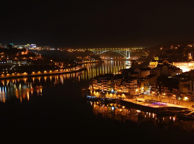 Porto and Gaia at night