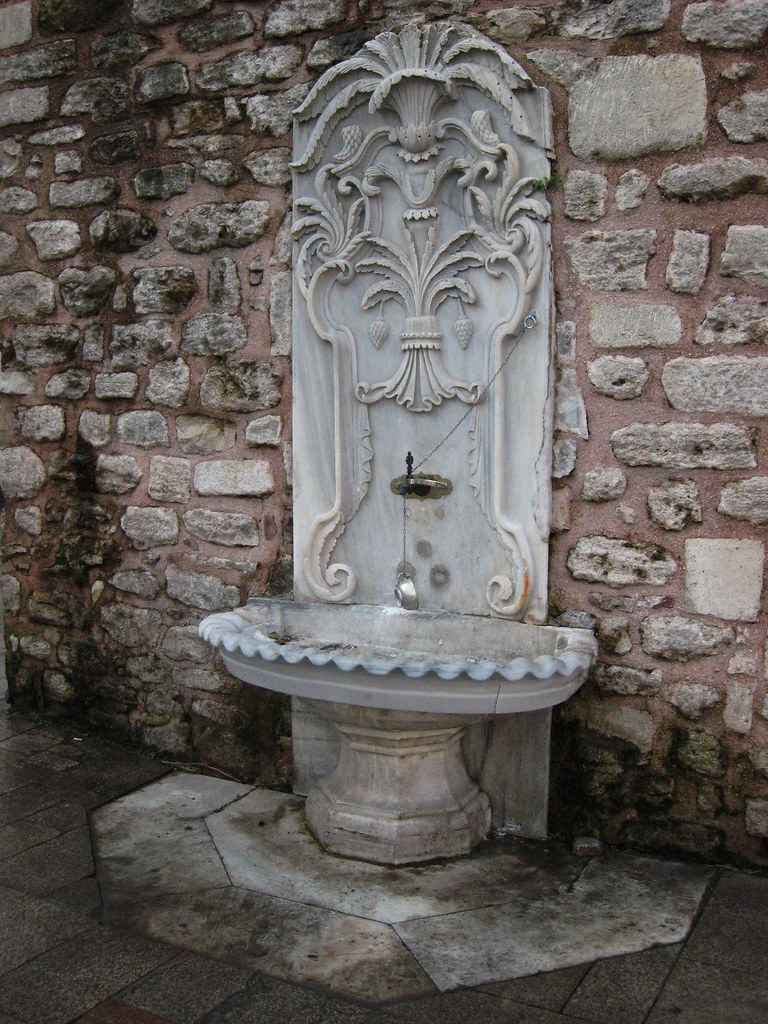 drinking fountain, with cup, inside the Gulhane Park gates… | Flickr