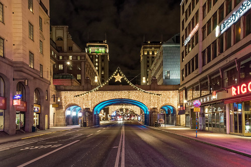 Christmas streetlights | by bighands@yahoo.com