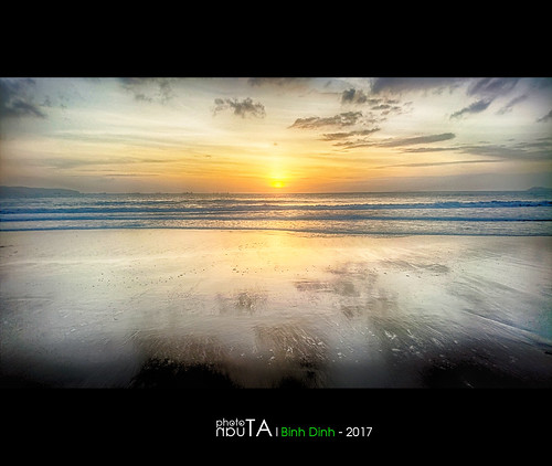 binhdinh sunrise vietnam landscape quynhon beach sea sun mirror horizon