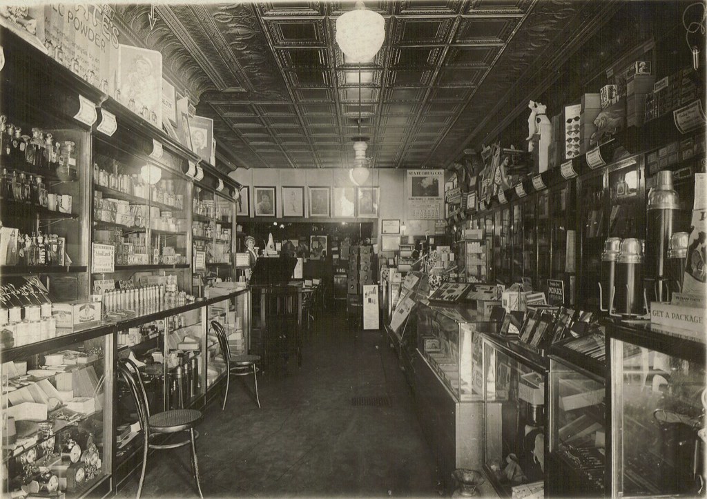 Truman Drug Store, Warren, Ohio, 1921