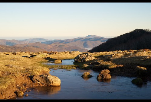 Amanece by javiagustin, Por Belate