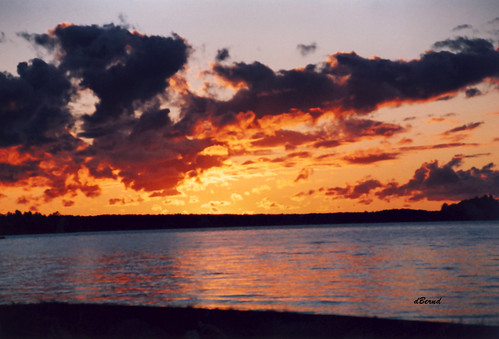 sunset ontario canada beach clouds gravenhurst tabooresort muskokalake