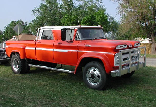 Chevrolet Viking Crew Cab C/60