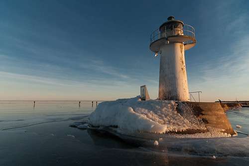 Hjo Norra fyr by David Thyberg,
<i><b><a href="http://www.gettyimages.se/detail/foto/hjo-lighthouse-bildbank/126042970" rel="nofoll