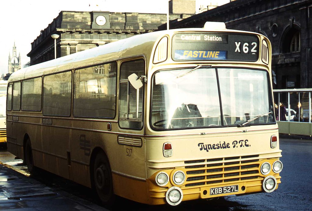 KBB527L Leyland Panther TWPTE 527 Central Station Newcastle 12/2/1973