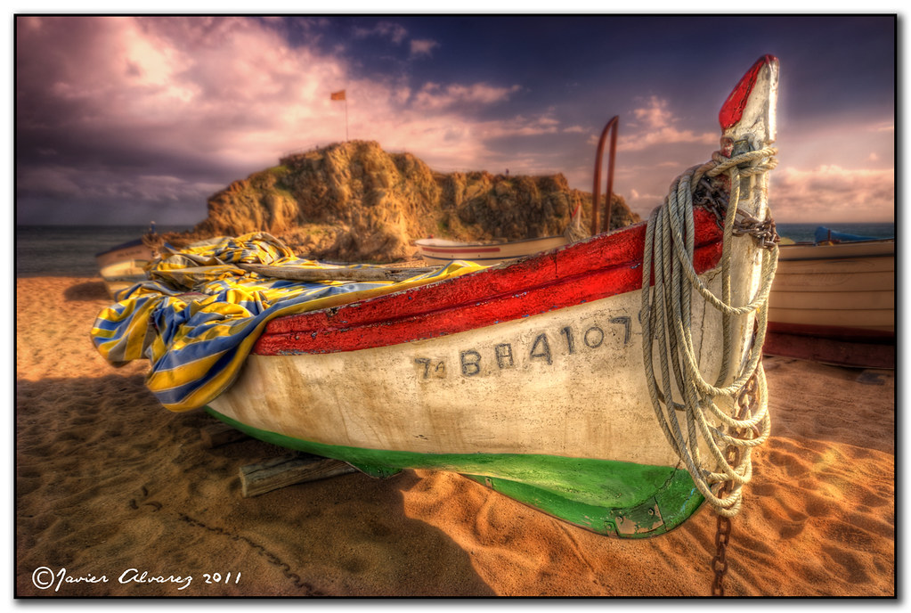 Una Barca en la Playa by javirunner