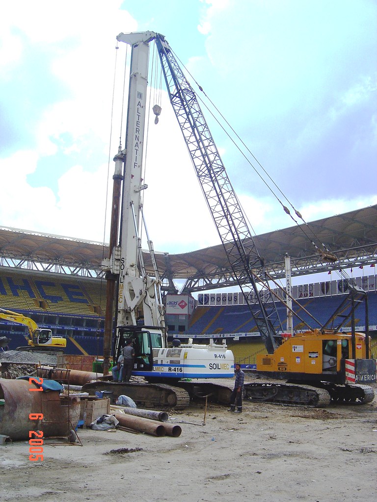 Soilmec R-416 Fore Kazık Makinası - Fenerbahçe Stadı Yapımı