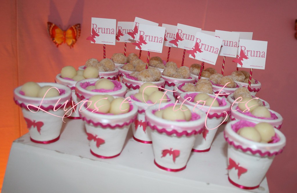 Vasinhos de doces | Para maiores informações visite nossa pá… | Flickr
