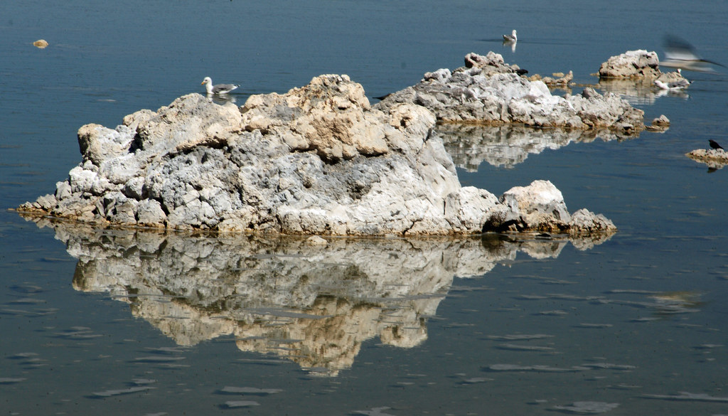 Tufa formations on Mono Lake, CA