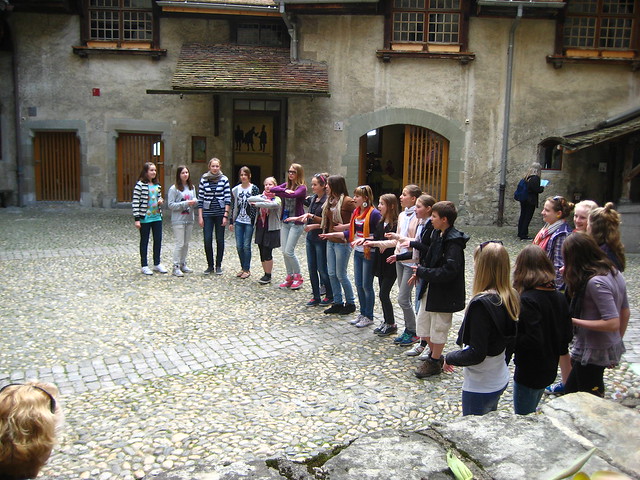 Château de Chillon 2011: Impromptu performance by a choral group