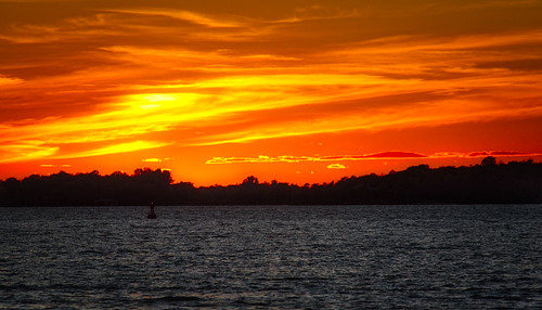 sunset claytonnewyork saintlawrenceriver thousandislands clouds colors red outdoor sky cloud landscape water dusk shore serene nikon d750 70200mmf4vr sun