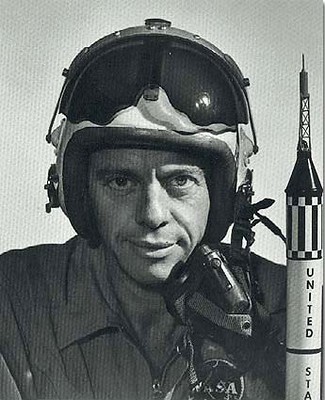 ALAN SHEPARD - FREEDOM 7 / | Portrait inhabituel d'Alan Shep… | Flickr