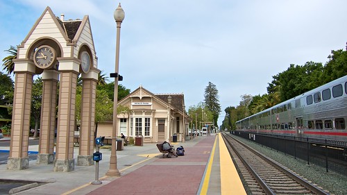 Menlo Park Train Station