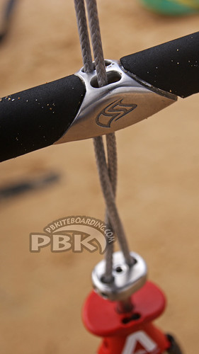Flysurfer Infinity Bar 2 Canada USA Worldwid | by PBKiteboarding.com
