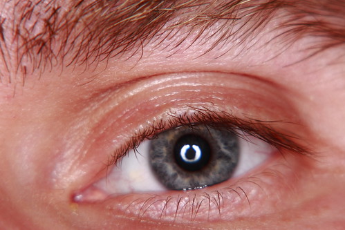 macro eye face vertical closeup landscape human ringflash