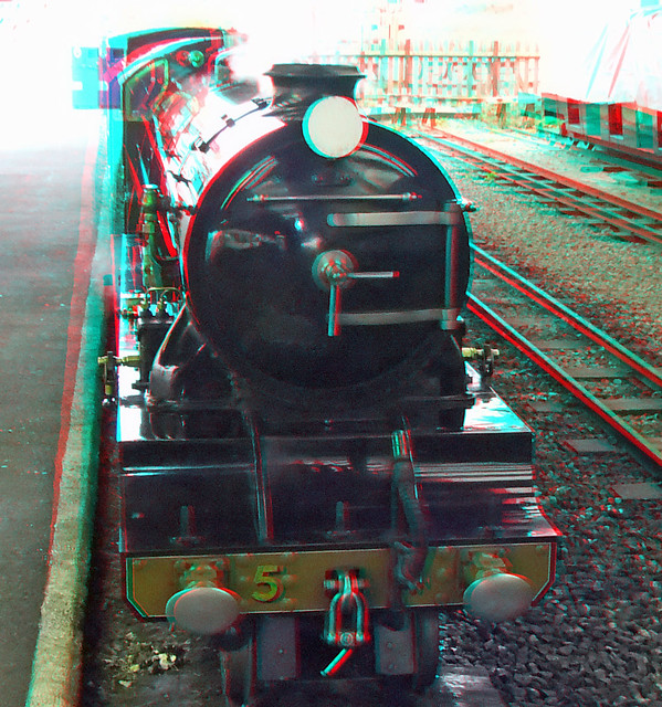 RHDR steam Locomotive 3D anaglyph red blue (or cyan) glasses to view