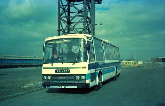 Bedford YMT Unicar, PGB 726V