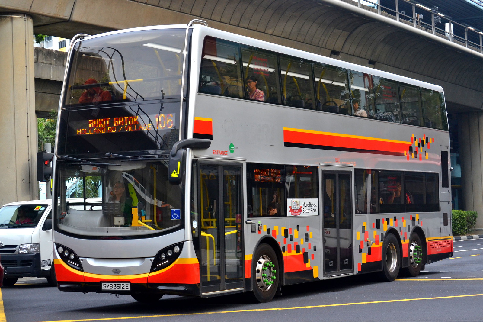 Singapore's Tower Transit Buses | Flickr