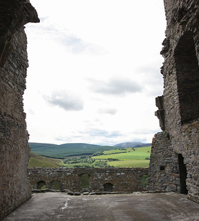 Auchindoun Castle (10) | The view southwards from the keep o… | Flickr