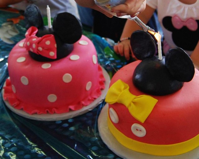 Minnie Mickey Cakes
