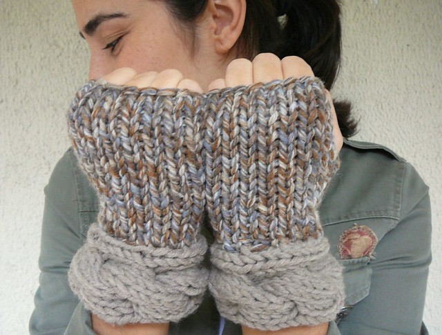 Brown Blended Gray - Beige - Ivory Cable Knit Gloves