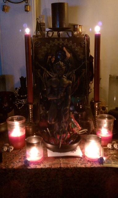 Samhain Altar '10