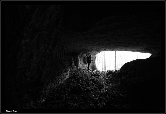 autoportrait dans la grotte de l'ermite **refranche**