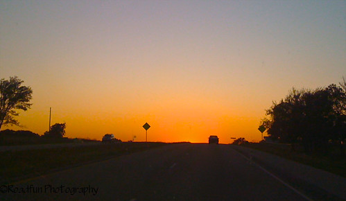road blue sunset sky orange black highway texas roadtrip bugs crest windshield iphone roadfun