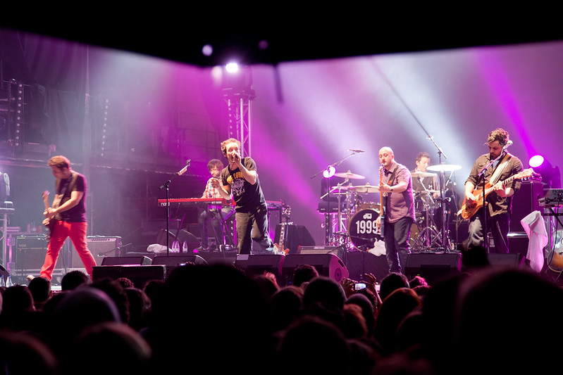 Love of Lesbian - Razzmatazz