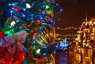 Christmas Tree - Disneyland Park