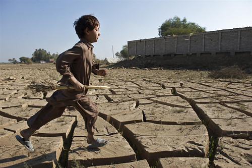 unicef pakistan kids children child unitednations environment photooftheweek childrensrights childsrights