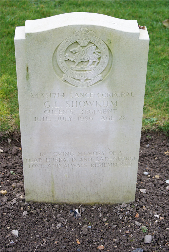 G.L. Showkum, Service Grave, 1986, Bassingbourn, Queen's Regiment