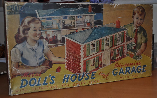 Mettoy Dolls House box lid