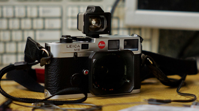 Leica M6 + G16