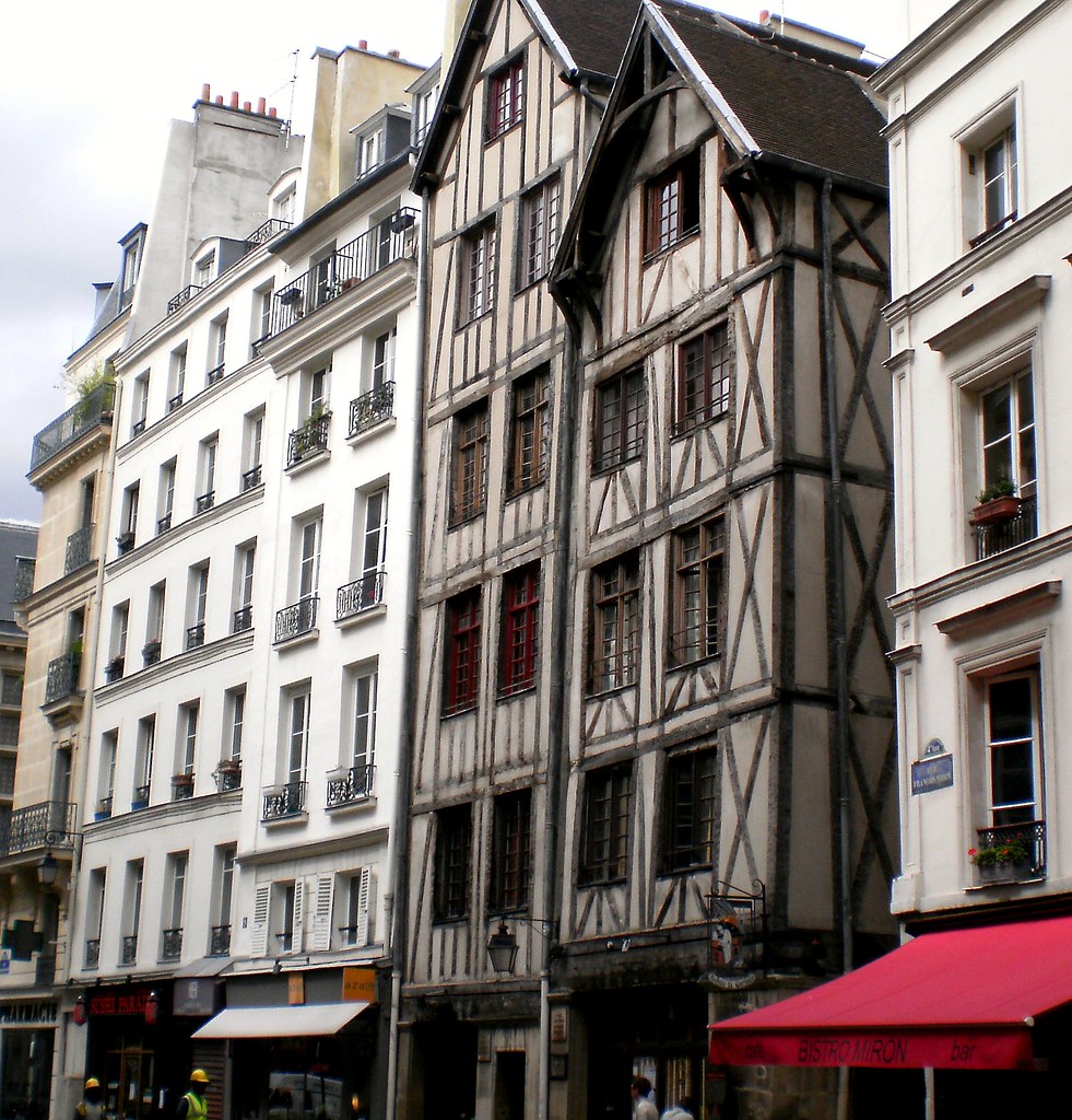Rue Francois Miron, Marais district, Paris