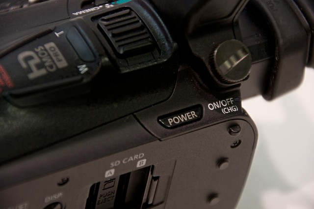 Canon iVIS HF XA10(VIXIA)