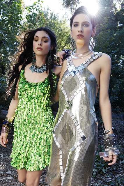 SPOILER HAUTE COUTURE IN GARDEN - MIKAELA & SARA from America's Next Top Model cycle 16