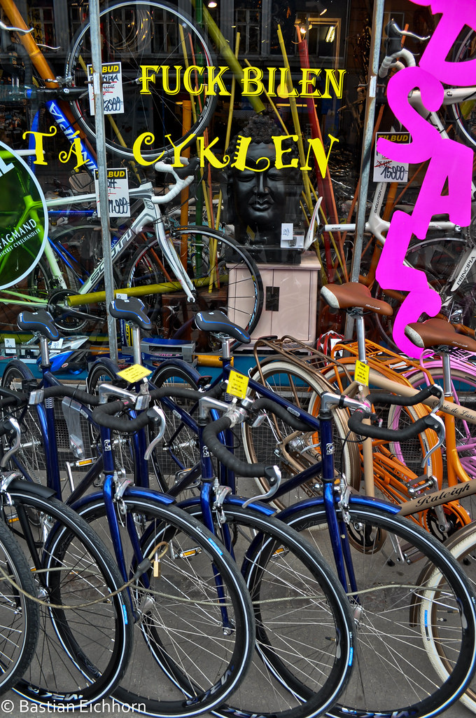 Frugtbar varemærke Mellemøsten Fuck Bilen - Ta' Cyklen ! | A cycle-shop close to the lakes … | Flickr