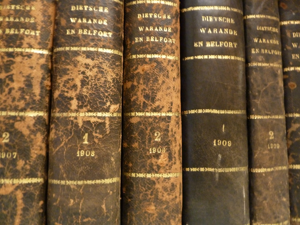 Oude boeken | Auteur: Bib Lier (BR) | Foto | Flickr