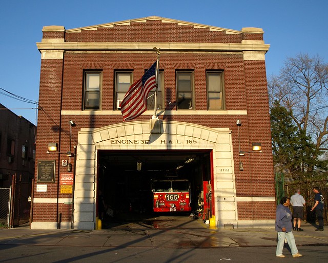 E317 FDNY Firehouse Engine 317, Ladder 165 & Battalion 54, St. Albans, New York City