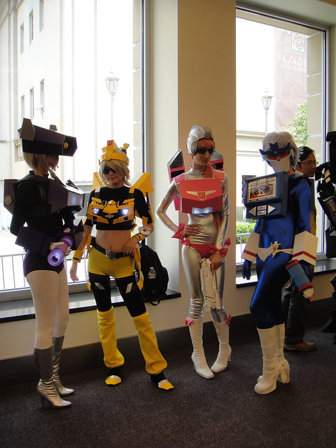 BotCon 2011 - Transformers cosplay robot girls